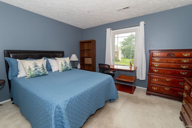 16300 Hamilton Street, Granger, IN 46530