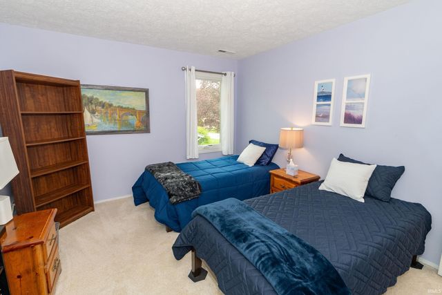 16300 Hamilton Street, Granger, IN 46530