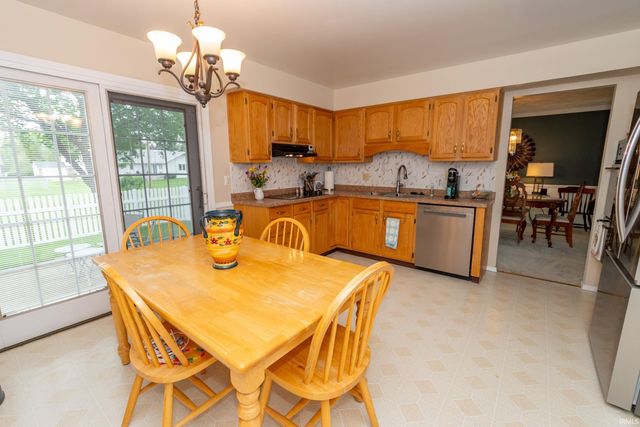 16300 Hamilton Street, Granger, IN 46530