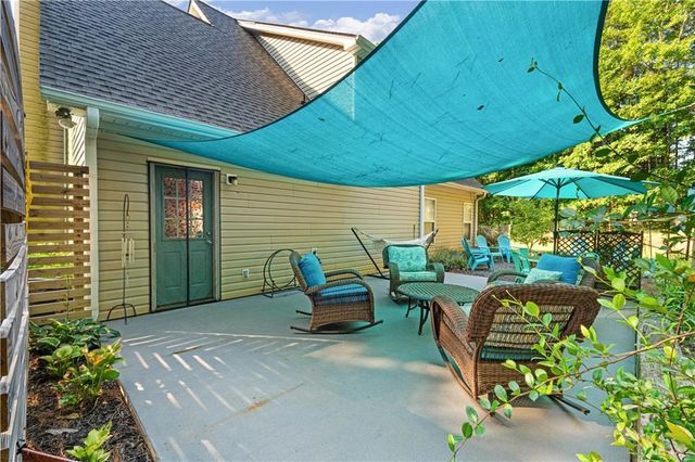 117 Walkers Pond Drive, Villa Rica, GA 30180