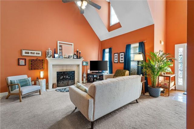 117 Walkers Pond Drive, Villa Rica, GA 30180