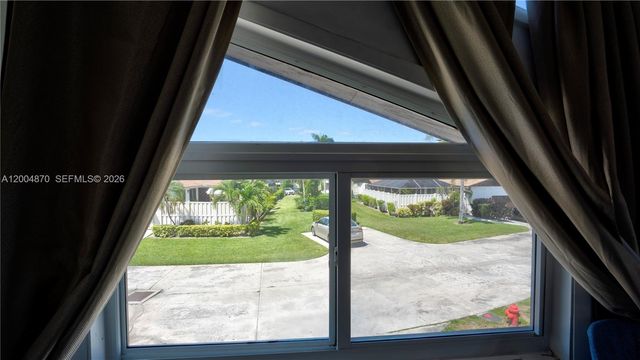 9604 Boca Gardens Pkwy A, Boca Raton, FL 33496