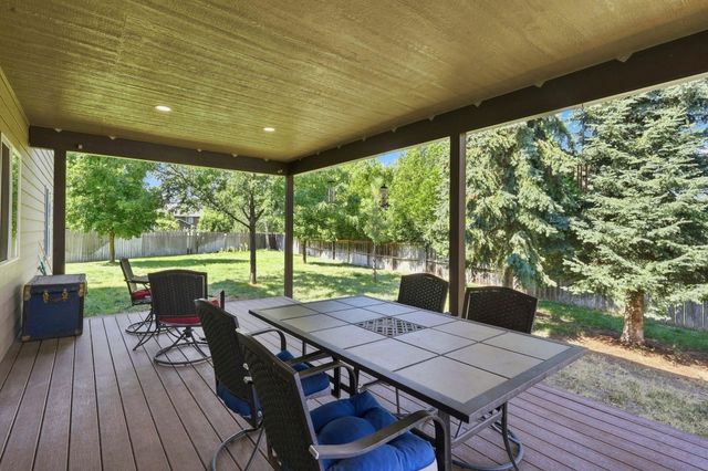 7016 S Jolynn Ct, Cheney, WA 99004