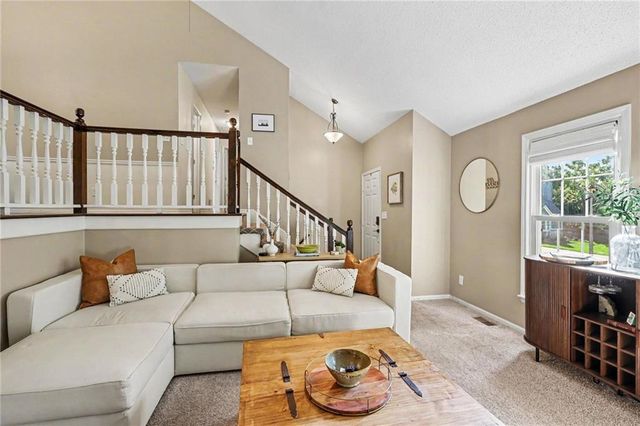 11634 Earnshaw Street, Overland Park, KS 66210