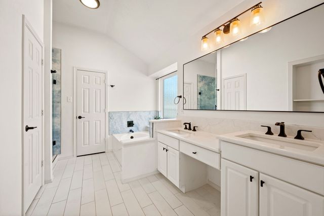 8116 Chamizal Drive, Fort Worth, TX 76137