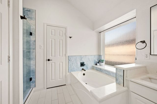 8116 Chamizal Drive, Fort Worth, TX 76137