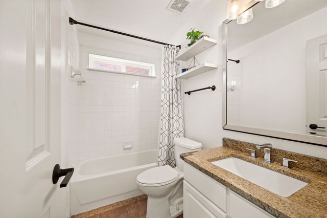 8116 Chamizal Drive, Fort Worth, TX 76137