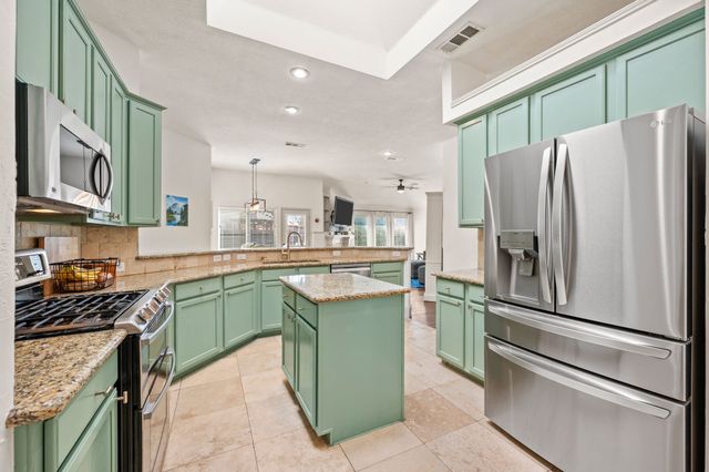 8116 Chamizal Drive, Fort Worth, TX 76137