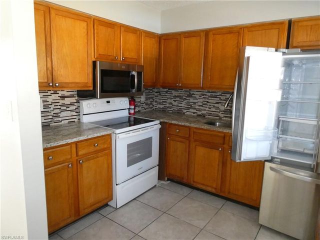 2912 Dudley DR, Bartow, FL 33830