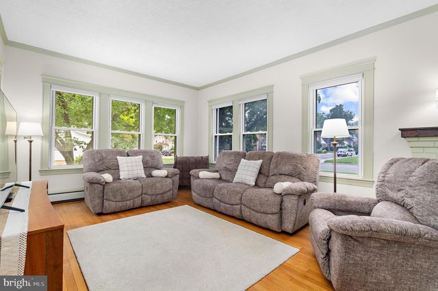 300 2ND AVE SW, Glen Burnie, MD 21061