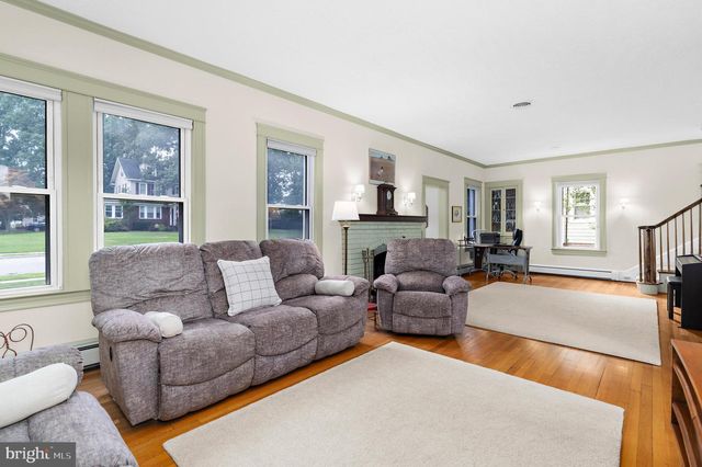 300 2ND AVE SW, Glen Burnie, MD 21061