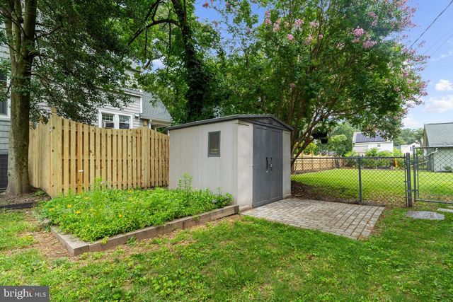 300 2ND AVE SW, Glen Burnie, MD 21061
