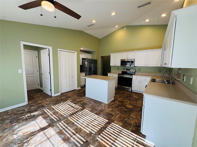 2656 SW 20TH CIRCLE, Ocala, FL 34471