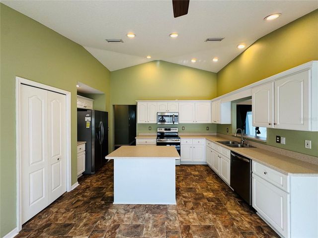 2656 SW 20TH CIRCLE, Ocala, FL 34471