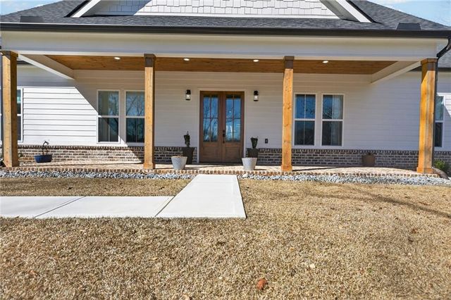 433 Old Roanoke Road, Bowdon, GA 30108