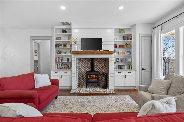 433 Old Roanoke Road, Bowdon, GA 30108