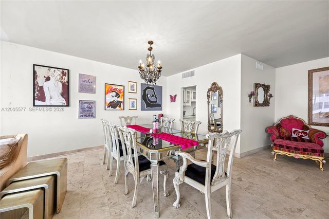 5255 Collins Ave 11A, Miami Beach, FL 33140