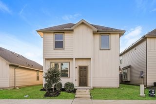 5520 Eagle Point Drive, Fort Worth, TX 76119