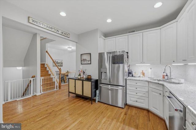 220 W RIDGE CT, Warrenton, VA 20186