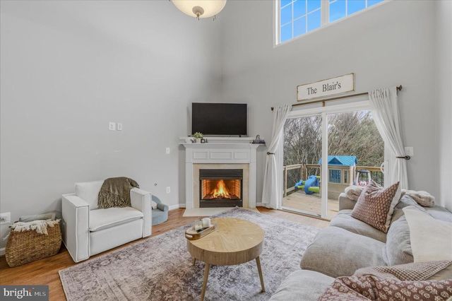 220 W RIDGE CT, Warrenton, VA 20186