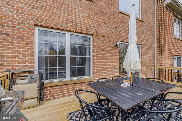 220 W RIDGE CT, Warrenton, VA 20186