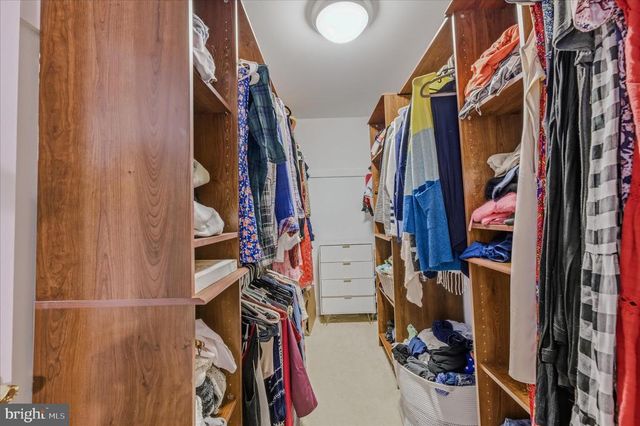 220 W RIDGE CT, Warrenton, VA 20186