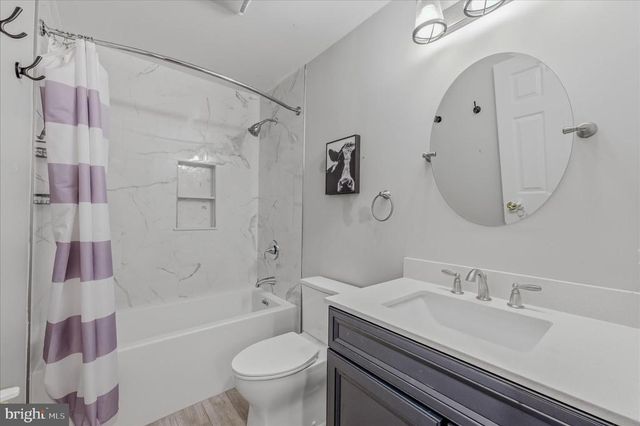 220 W RIDGE CT, Warrenton, VA 20186