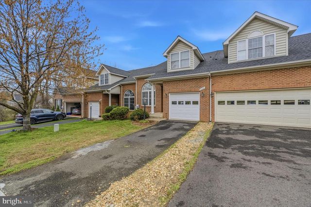 220 W RIDGE CT, Warrenton, VA 20186