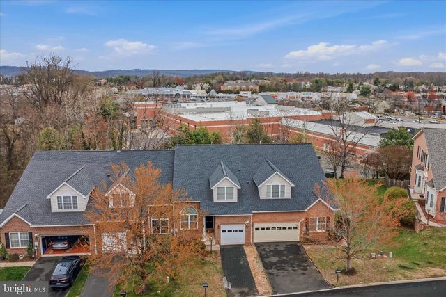 220 W RIDGE CT, Warrenton, VA 20186