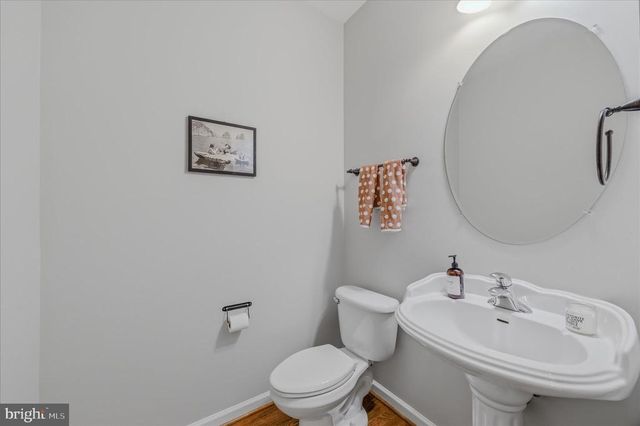 220 W RIDGE CT, Warrenton, VA 20186