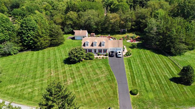 1 Cedar Hill Drive, Warwick, NY 10990