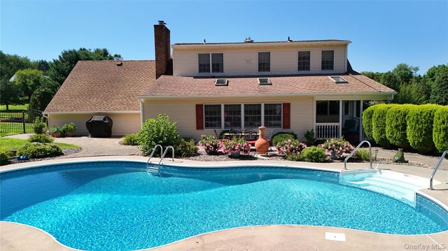 1 Cedar Hill Drive, Warwick, NY 10990
