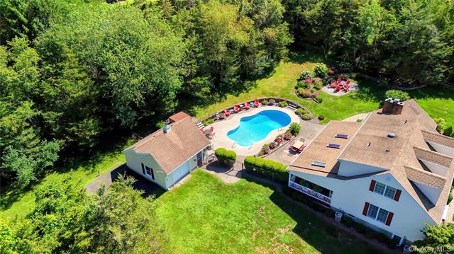 1 Cedar Hill Drive, Warwick, NY 10990