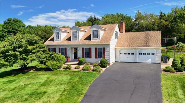 1 Cedar Hill Drive, Warwick, NY 10990