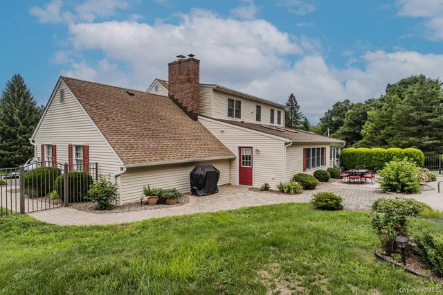 1 Cedar Hill Drive, Warwick, NY 10990