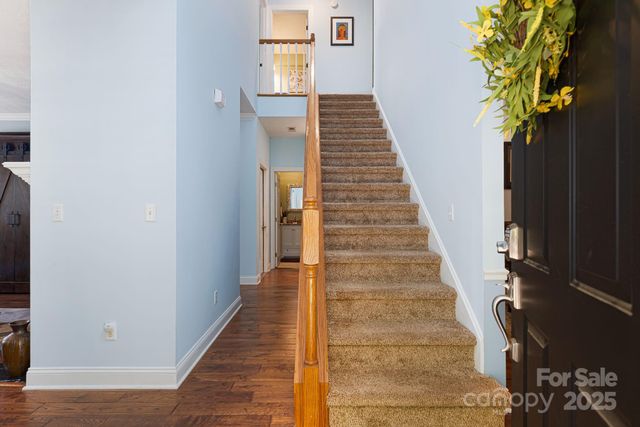 609 Carriage Commons Drive, Hendersonville, NC 28791