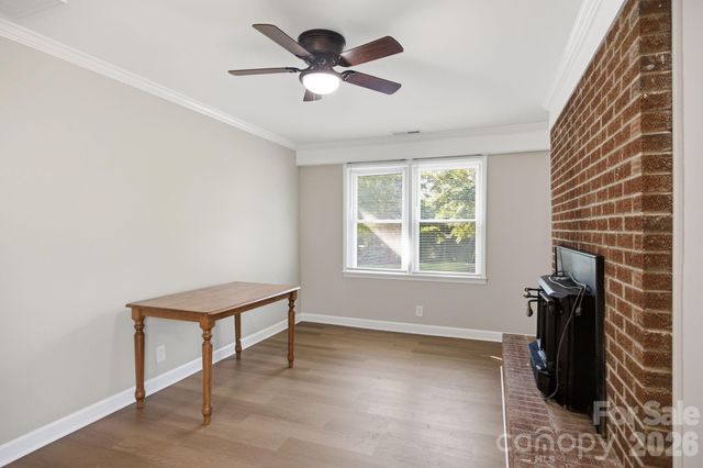 3123 Castle Avenue, Hickory, NC 28601