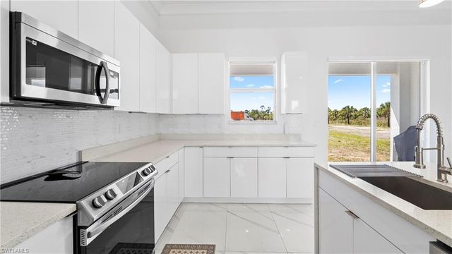 2688 36th AVE SE, Naples, FL 34117