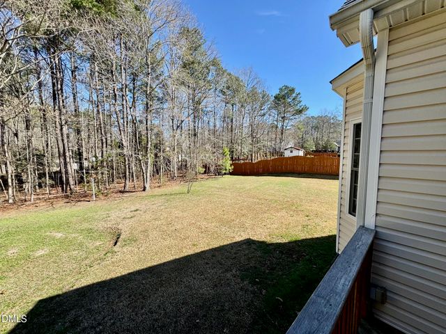 20 Willows Den Court, Youngsville, NC 27596