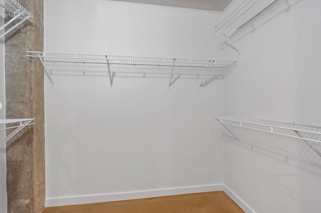 600 12th Ave S Apt 736, Nashville, TN 37203