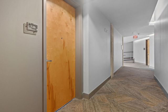 600 12th Ave S Apt 736, Nashville, TN 37203