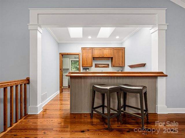 117 Little Cherokee Ridge, Hendersonville, NC 28739