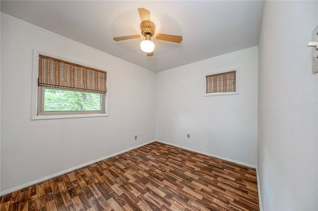 384 Whittier Dr, Penn Hills, PA 15235