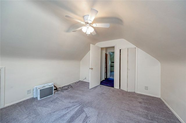384 Whittier Dr, Penn Hills, PA 15235
