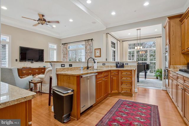 2725 CABERNET LN, Annapolis, MD 21401