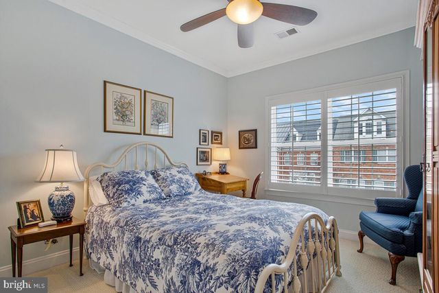 2725 CABERNET LN, Annapolis, MD 21401