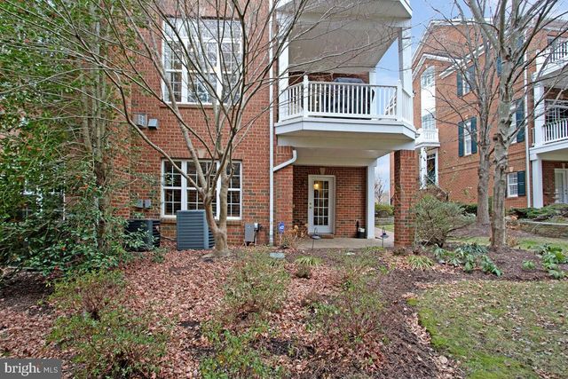 2725 CABERNET LN, Annapolis, MD 21401
