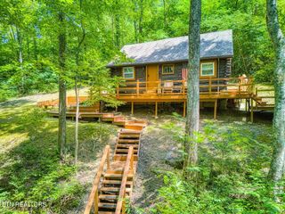 1878 Little Cove Rd, Sevierville, TN 37862