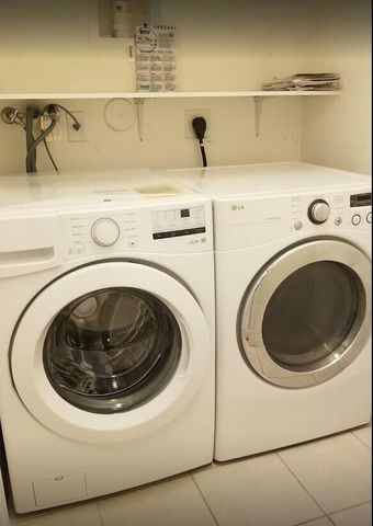 4030 NW 90th Way, Sunrise, FL 33351