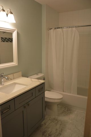 4030 NW 90th Way, Sunrise, FL 33351